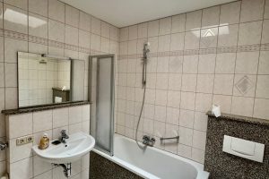 704vk-BAU-Badezimmer